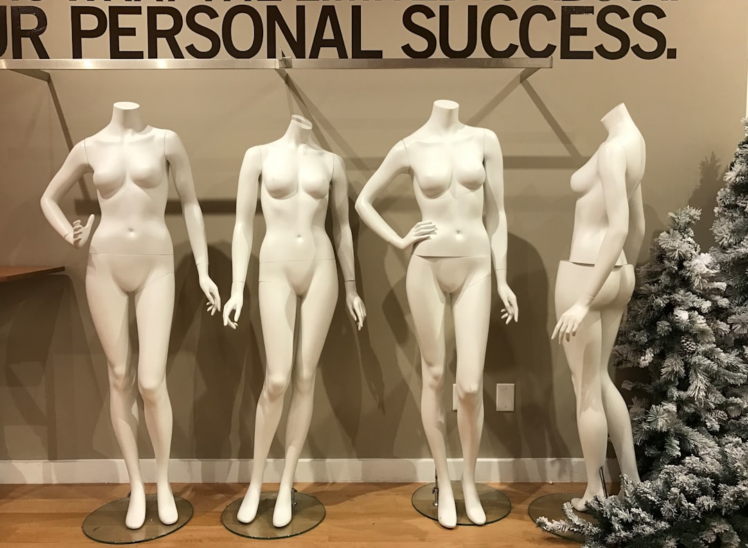 Sustainable wardrobe planning by stylist